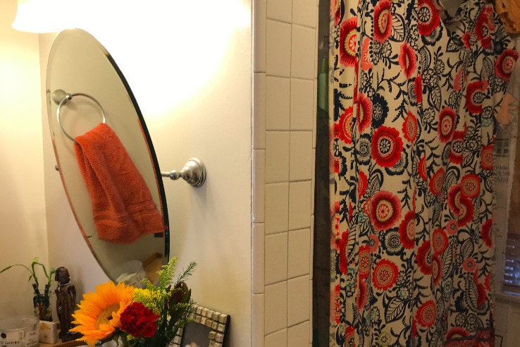 Bathroom has cabinets too - 1236 10th St