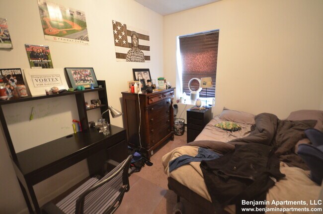 Building Photo - 610 Columbus Ave