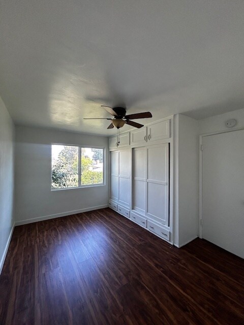 Building Photo - 10620 Downey Ave