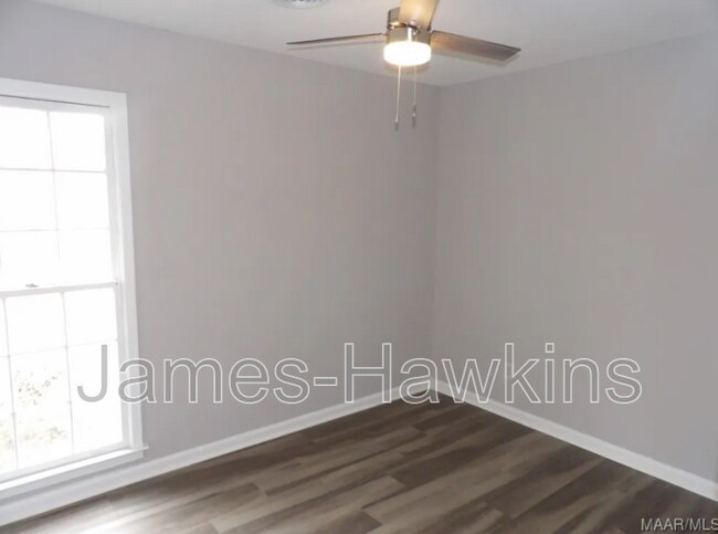 Building Photo - 441 Mulligan Dr