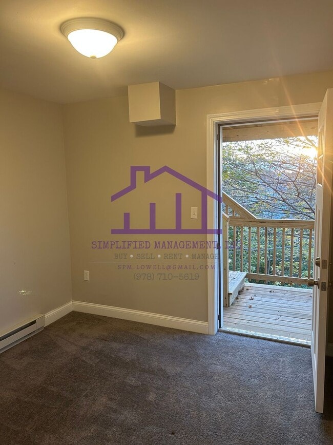 Building Photo - 2 Bedrooms, 1 bathroom Unit available in Gardner, MA!