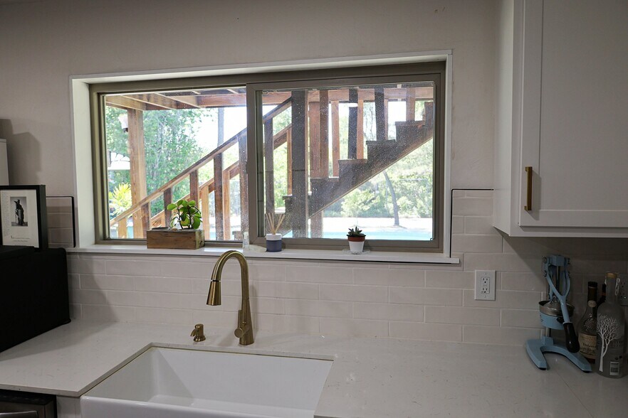 Building Photo - 8413 Tiffany Dr