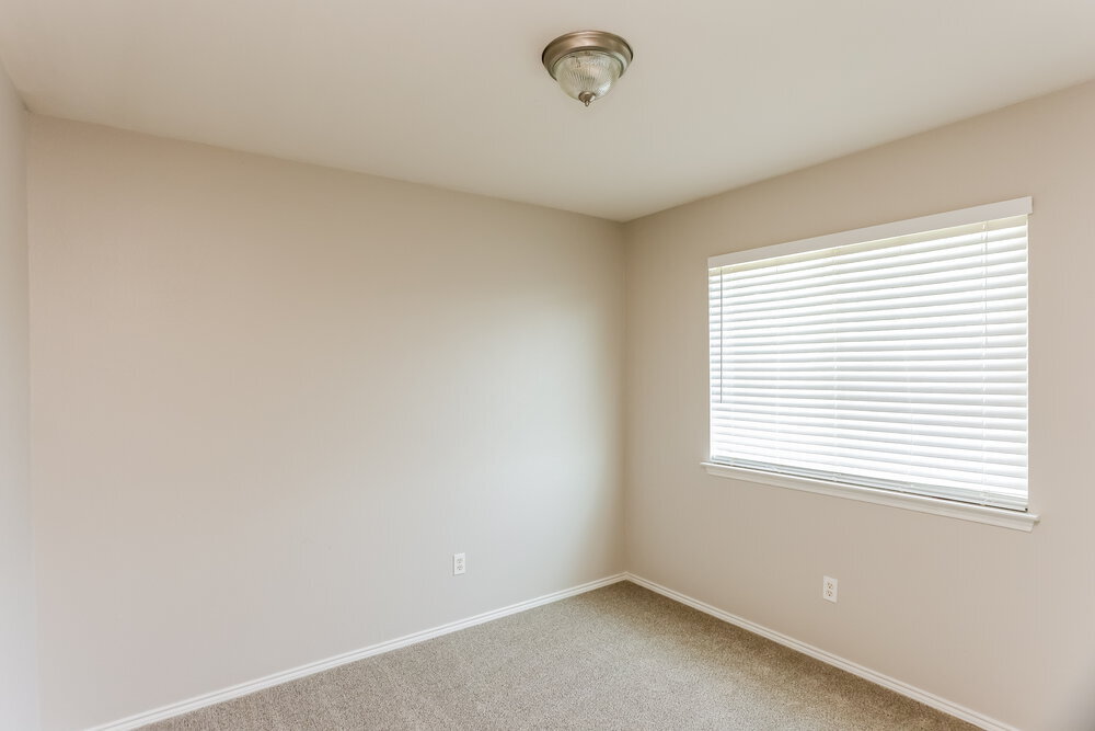 Building Photo - 9715 Checota Dr