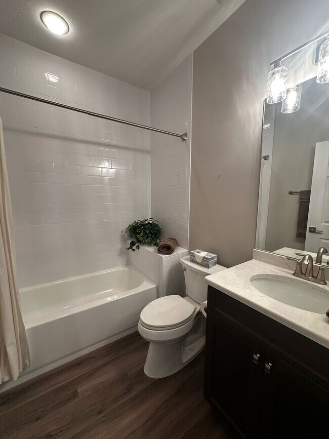 Building Photo - 9241 Bayberry Bend