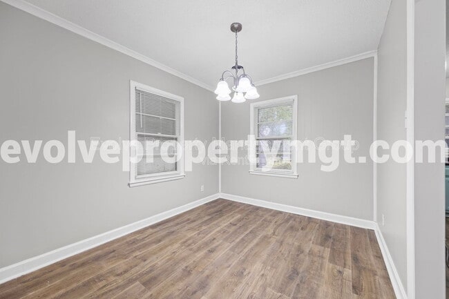 Building Photo - 7702 Marvin Rd