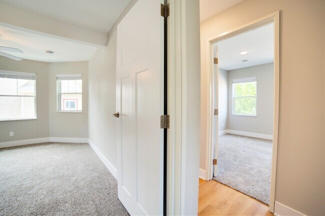 Building Photo - 3004 West St