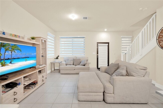 Building Photo - 4413 NW 83rd Path