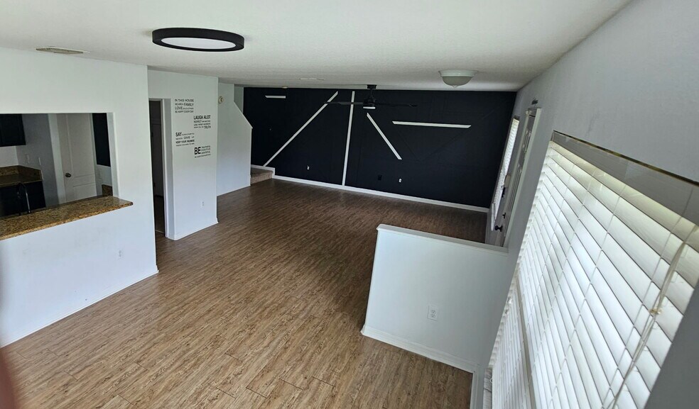 Building Photo - 6336 Timberly Ln