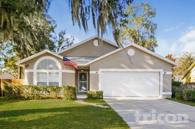 Building Photo - 3910 Creek Woods Dr