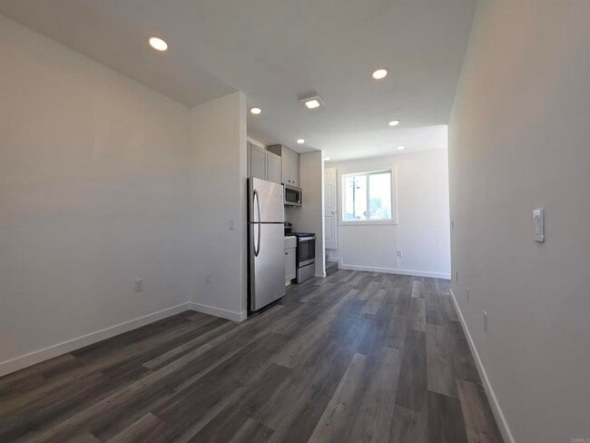 Building Photo - 1819 Oakshire Ct