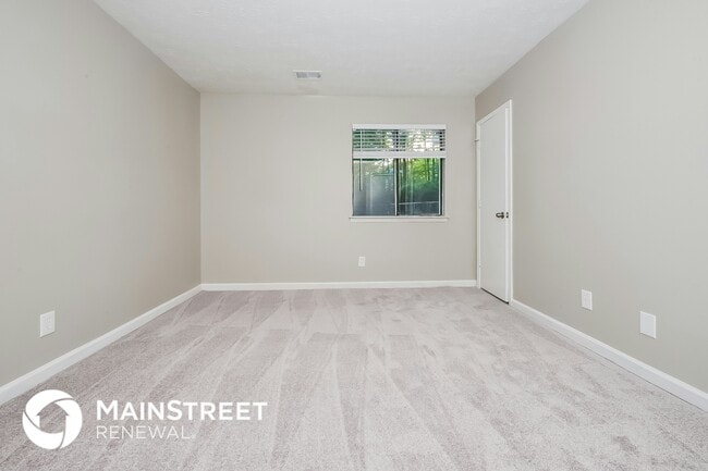 Building Photo - 144 Fairview Dr