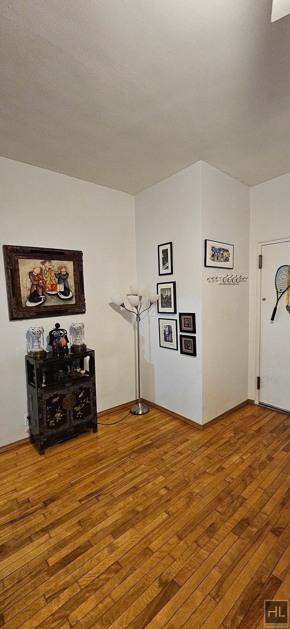 Building Photo - W 56th St