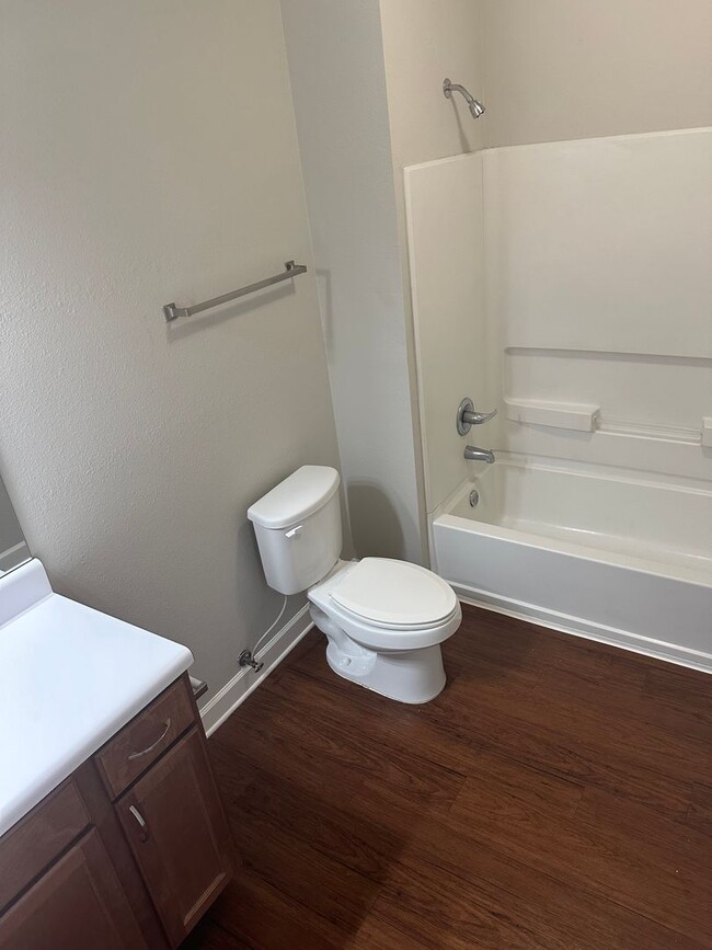 Building Photo - 1101 Molly Barr Rd