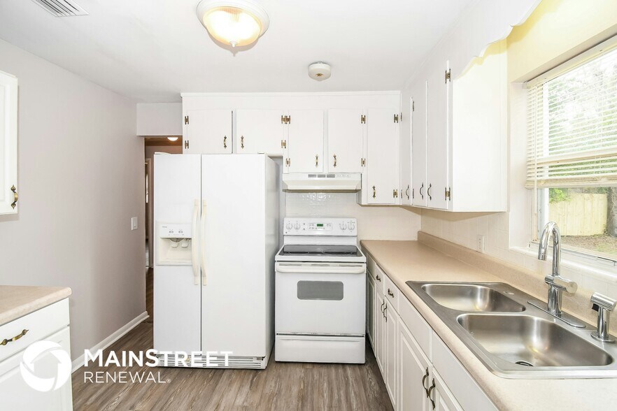 Building Photo - 7603 Quitina Dr