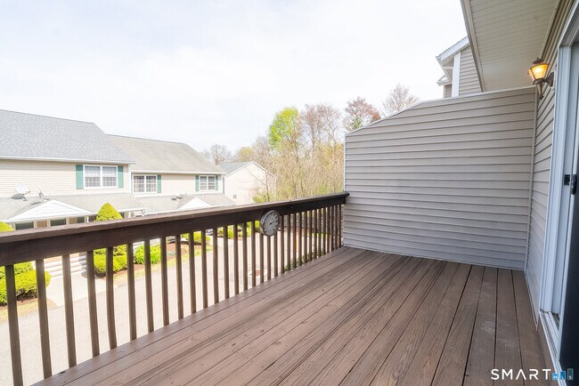 Building Photo - 39 Coram Rd