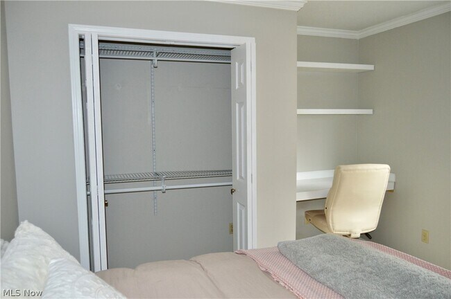 Building Photo - 1306 Fox Run Ct