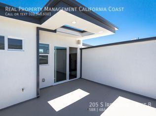 Building Photo - 205 S Irena Ave