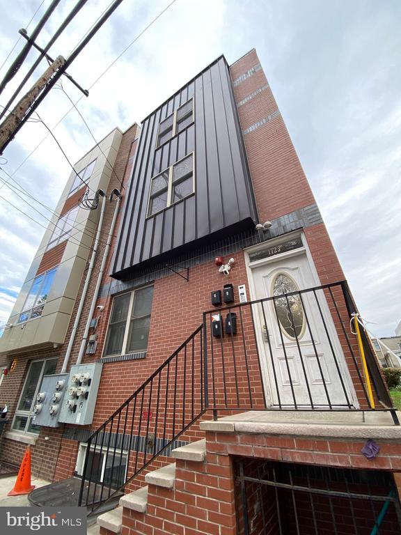 Building Photo - 1723 N 17th St