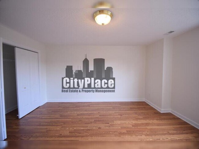 Building Photo - 1750 Buckeye Ct