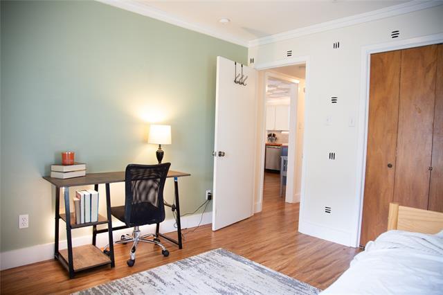 Building Photo - 405 S Colorado St