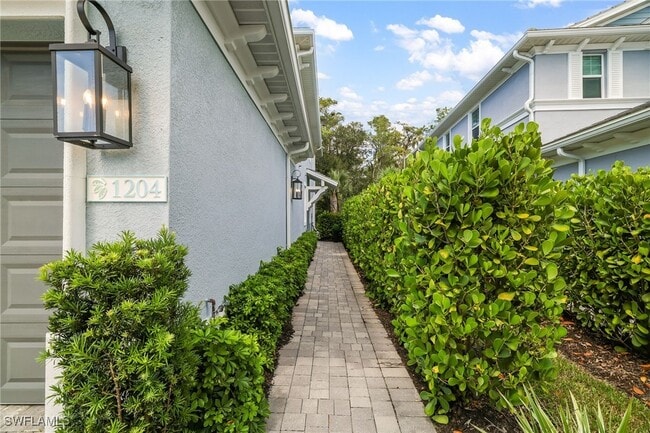 Building Photo - 2614 Seychelles Cir