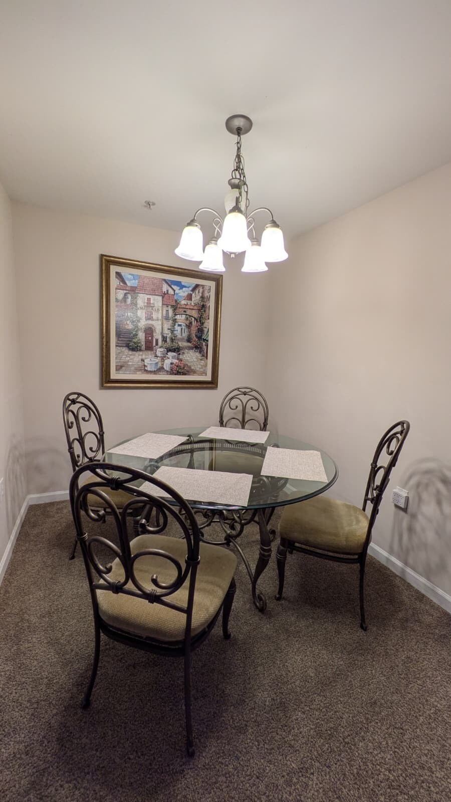 Building Photo - 3710 Cotswold Ave