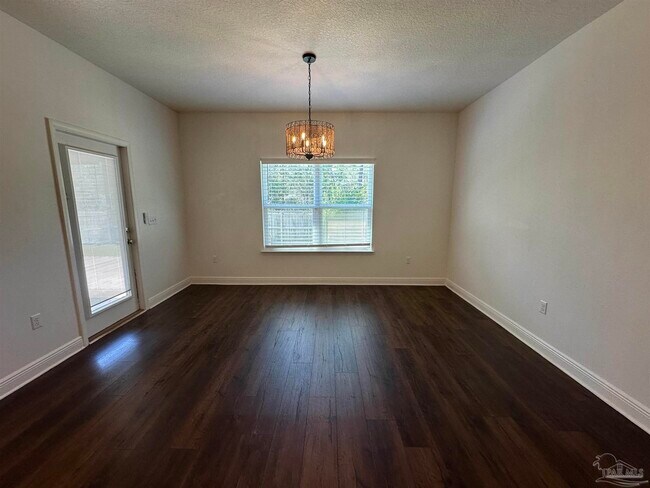 Building Photo - 8729 Bradfield Dr