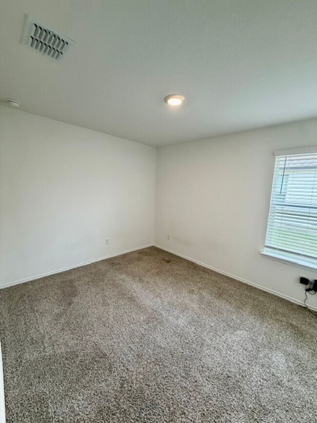 Building Photo - 12516 Tarres Ct.