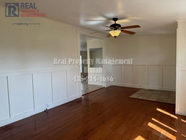 Building Photo - Cute 4 bedroom 2 bath room house