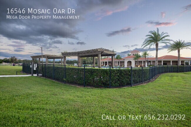 Building Photo - 16546 Mosaic Oar Dr