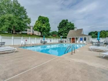 Building Photo - 3040 Winterberry Dr