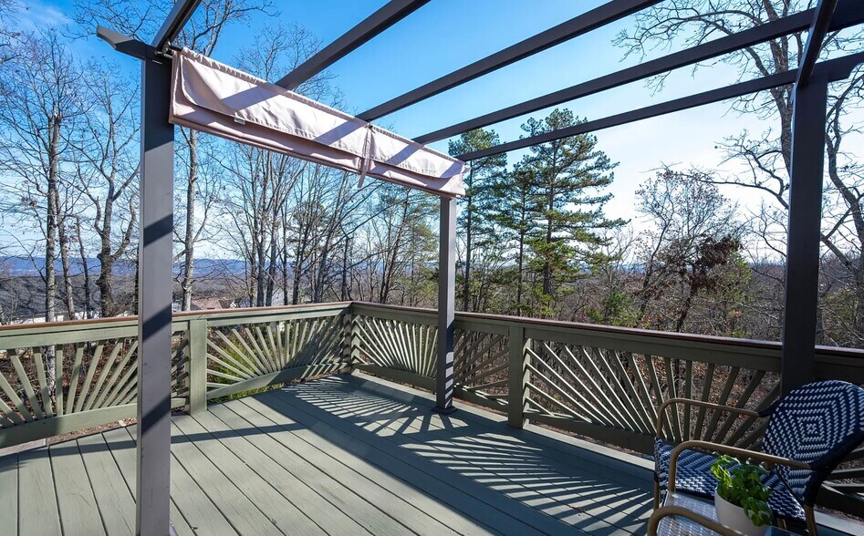 Building Photo - 7356 Landlock Dr