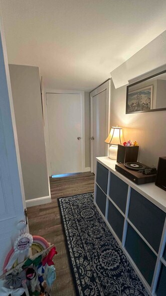 Building Photo - 171 East St