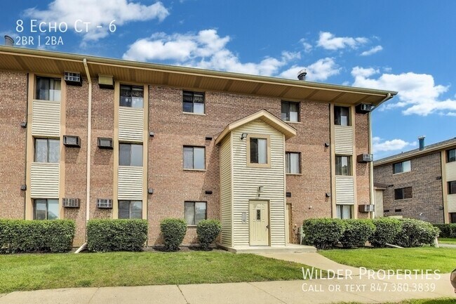 Building Photo - 8 Echo Ct