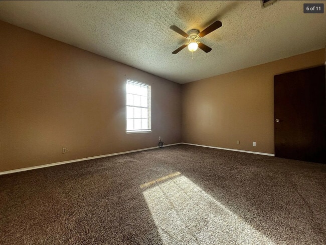 Building Photo - Huntington Place Apartments