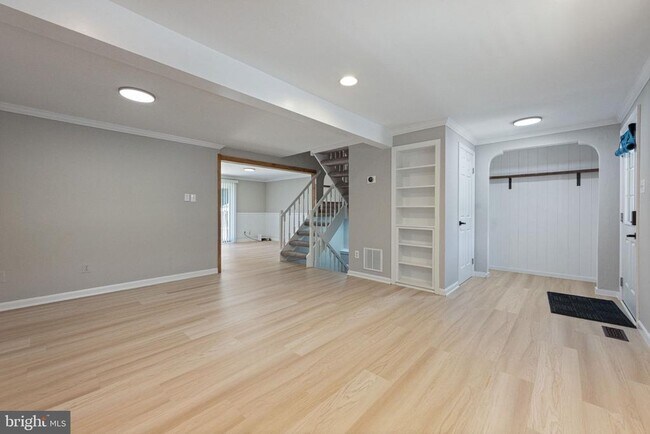 Building Photo - 7406 Golden Horseshoe Ct