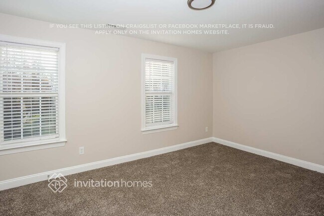 Building Photo - 9729 Willow Leaf Ln