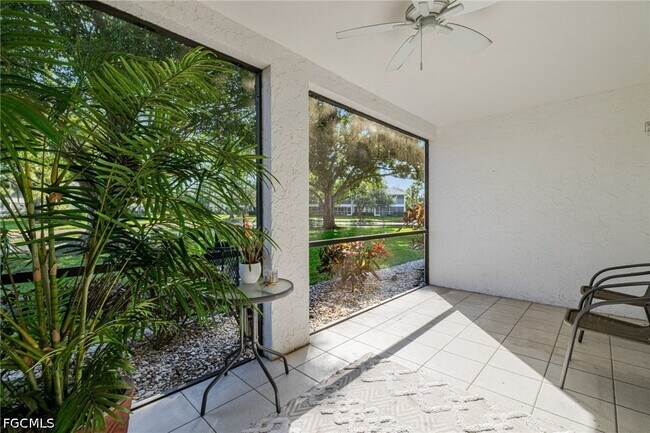 Building Photo - 600 Misty Pines Cir