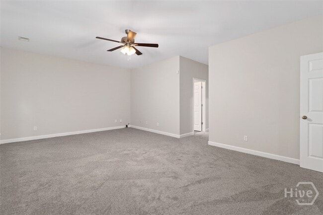Building Photo - 8 Chapel Pointe Cir