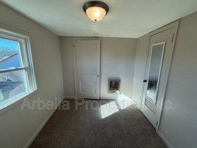 Building Photo - 1509 Fuller St