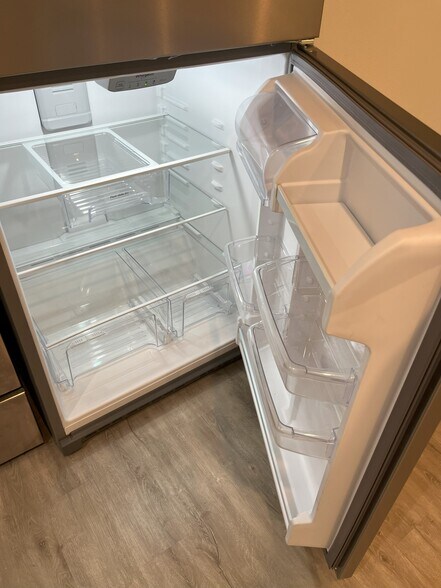 Building Photo - 8069 Darryl St