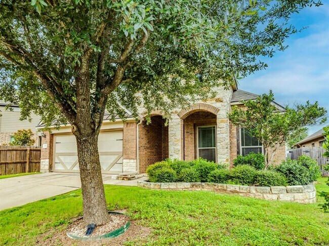 Building Photo - 327 Saffron Springs