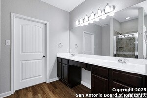 Building Photo - 3427 Silver Set