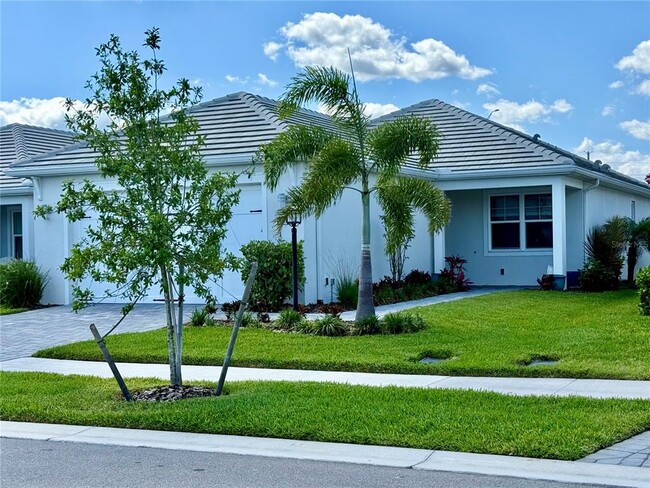 Building Photo - 8141 Sternway Rd