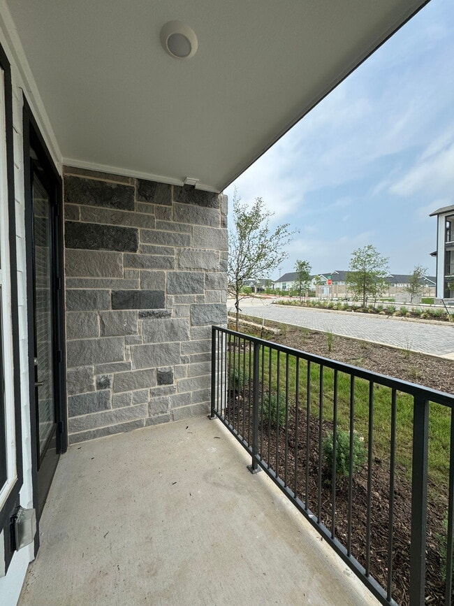 Building Photo - 3521 James Pitts Dr