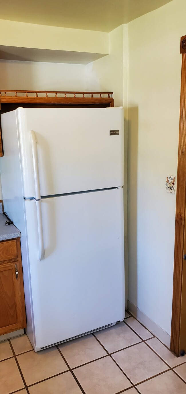 Building Photo - 1163 Higgins Ave