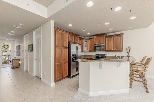 Building Photo - 12631 SE Old Cypress Dr