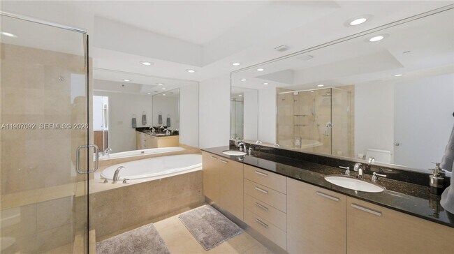 Building Photo - 1850 S Ocean Dr