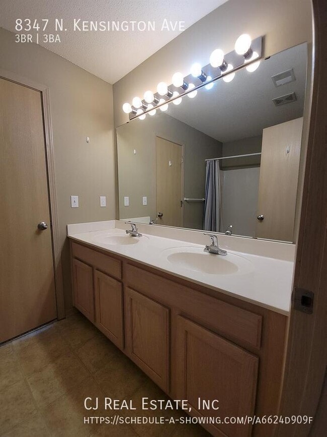 Building Photo - 8347 N Kensington Ave