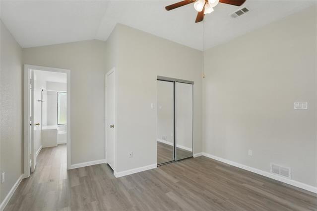 Building Photo - 7601 Clairmont Ave